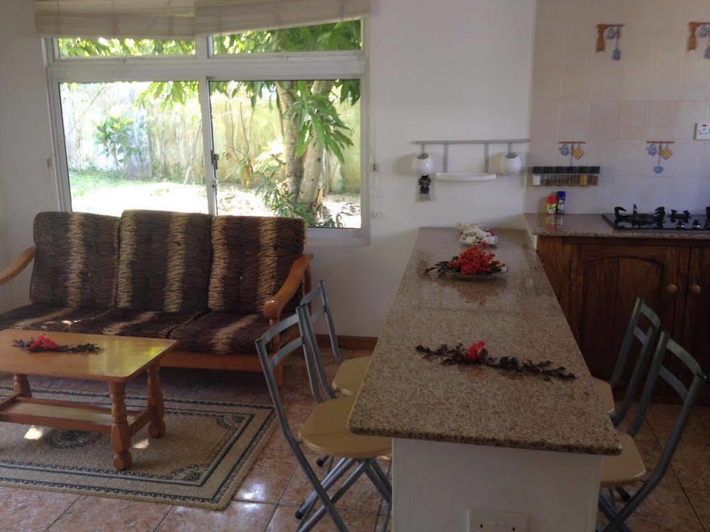 Marl Self Catering Villa Pointe La Rue Kültér fotó